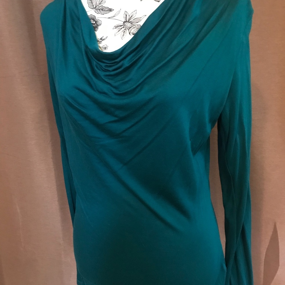 Cowl neckline shirt